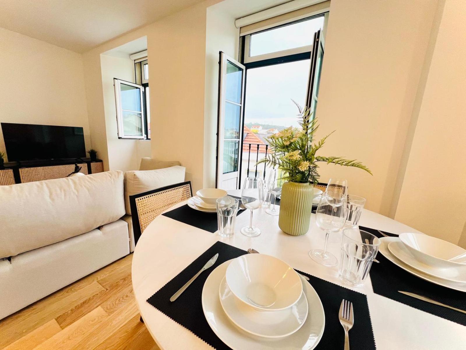 Lisbon Pink House II Beautiful 2 Bedroom Flat In City Center Екстер'єр фото
