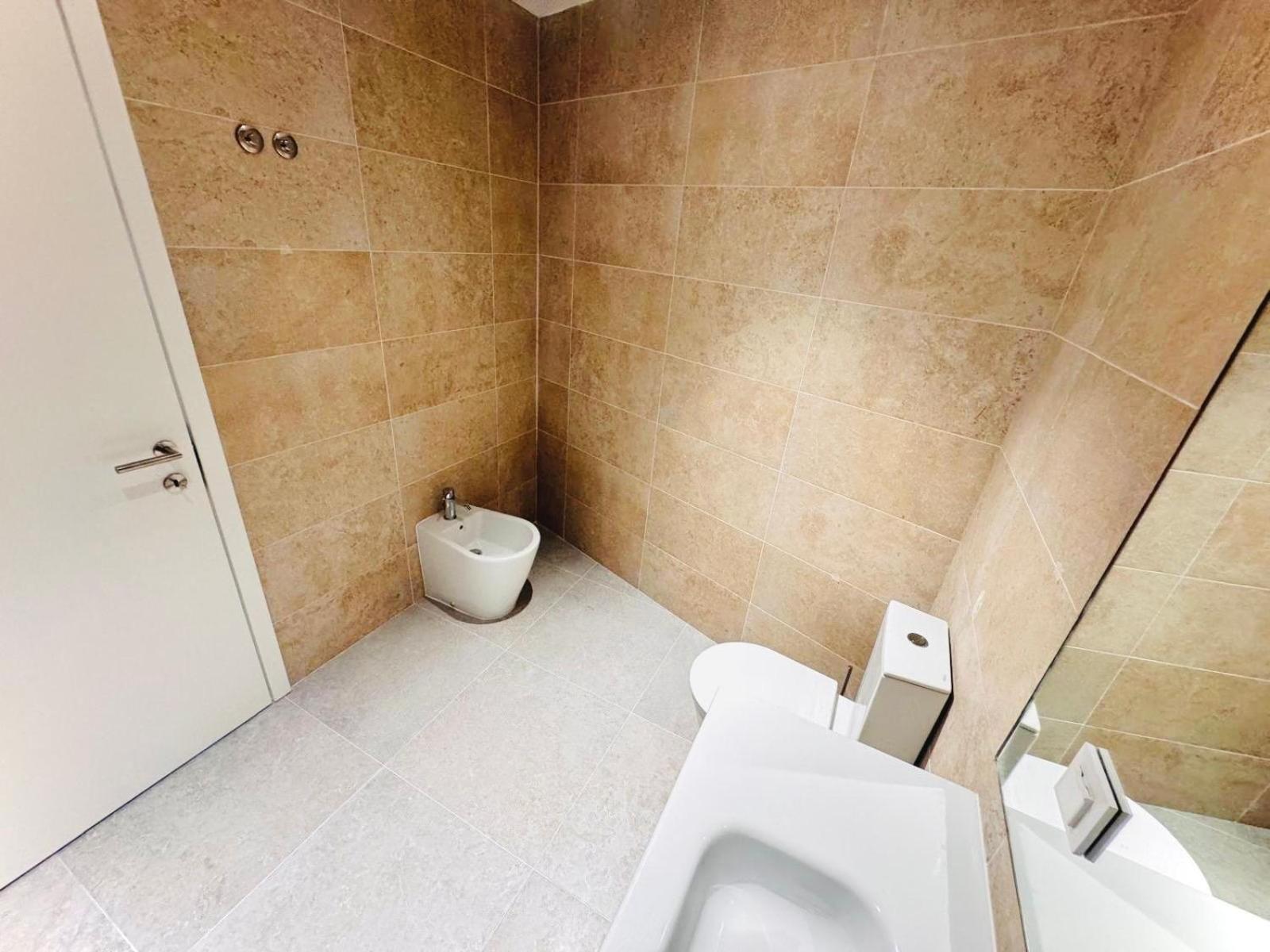 Lisbon Pink House II Beautiful 2 Bedroom Flat In City Center Екстер'єр фото
