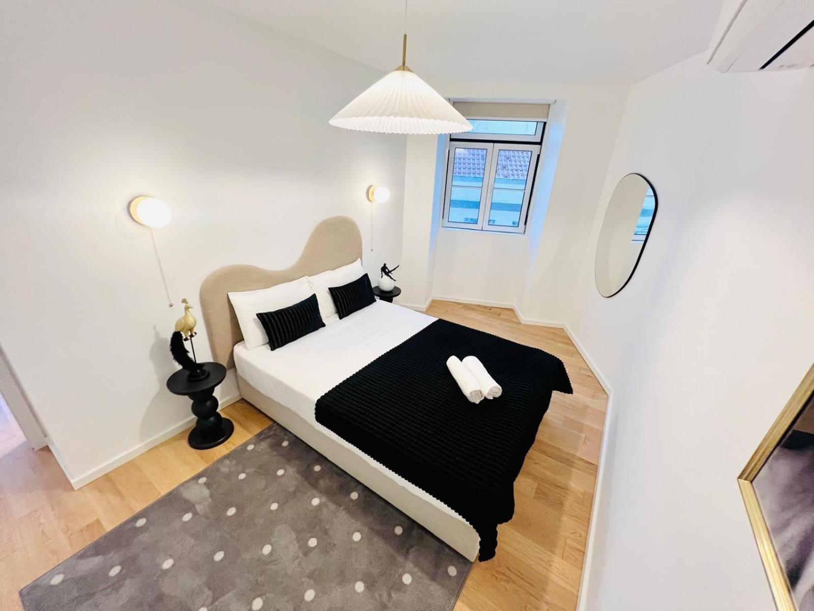 Lisbon Pink House II Beautiful 2 Bedroom Flat In City Center Екстер'єр фото