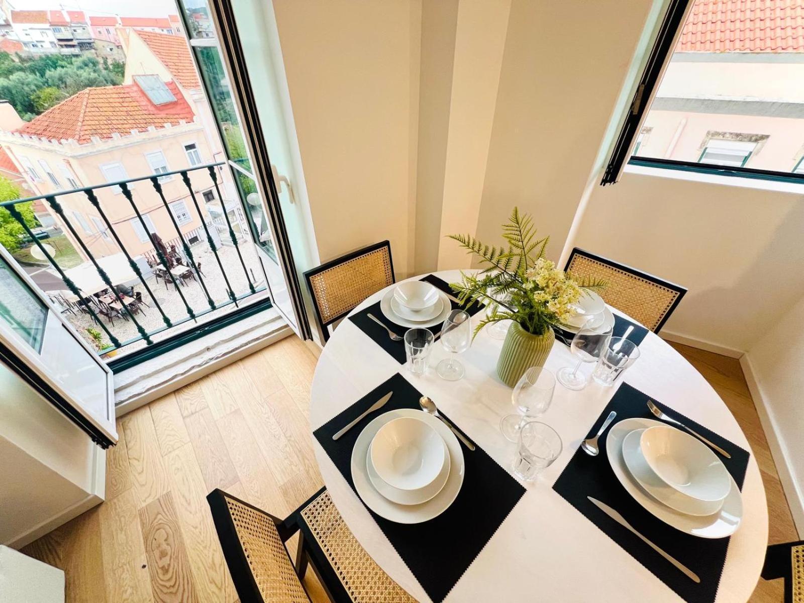 Lisbon Pink House II Beautiful 2 Bedroom Flat In City Center Екстер'єр фото